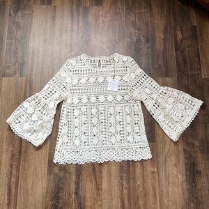 NWT Ellison’s Women Blouse